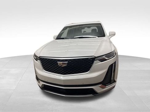 Certified 2022 Cadillac XT6 Premium Luxury w/ Technology Package image 2