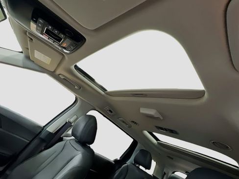 New 2026 Kia Carnival SX Prestige image 23