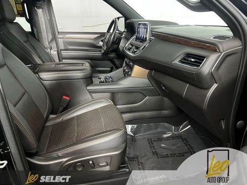 Used 2021 Chevrolet Tahoe High Country w/ Premium Package AWD/4WD image 27