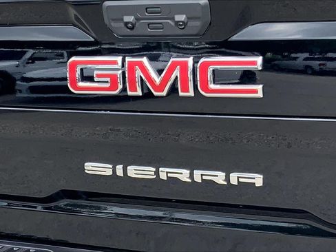 Used 2025 GMC Sierra 2500 AT4 w/ AT4 Premium Plus Package AWD/4WD image 55