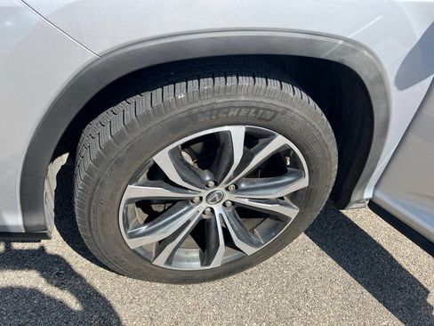 Used 2018 Lexus RX 350 FWD w/ Premium Package image 11