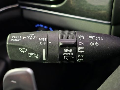 Used 2021 Jeep Grand Cherokee Trailhawk w/ Trailhawk Luxury Group image 20