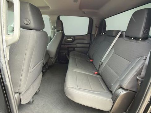 Used 2025 Chevrolet Silverado 1500 Custom image 19