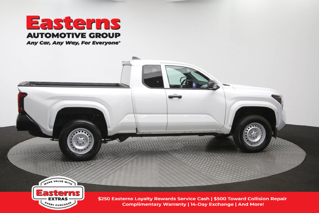 Used 2025 Toyota Tacoma SR RWD image 41