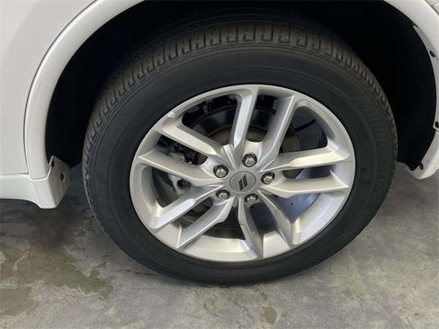 Used 2024 Dodge Durango GT image 9