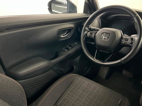 Used 2024 Honda HR-V Sport image 12