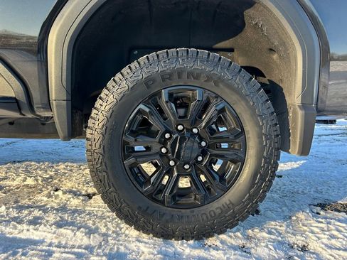 Used 2022 GMC Sierra 2500 Denali image 23