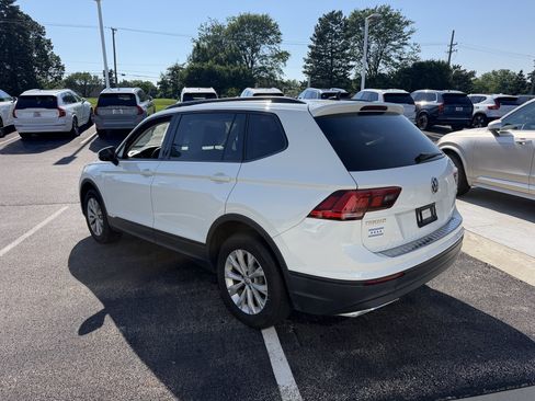 Used 2020 Volkswagen Tiguan S w/ 3rd Row Seat Package AWD/4WD image 5