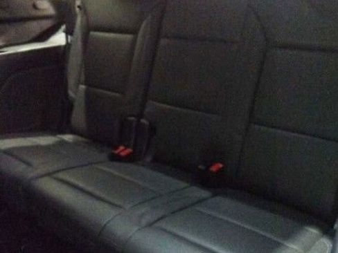 Used 2025 Chevrolet Tahoe LT AWD/4WD image 16