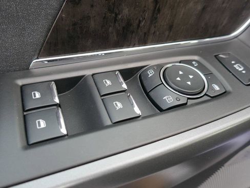 New 2026 Ford F250 Lariat image 21