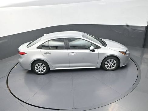 Used 2024 Toyota Corolla LE FWD image 29