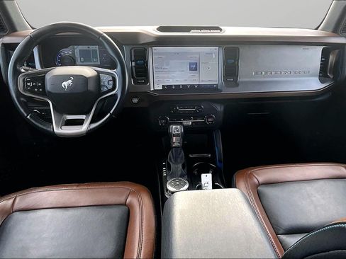 Used 2023 Ford Bronco Outer Banks AWD/4WD image 14