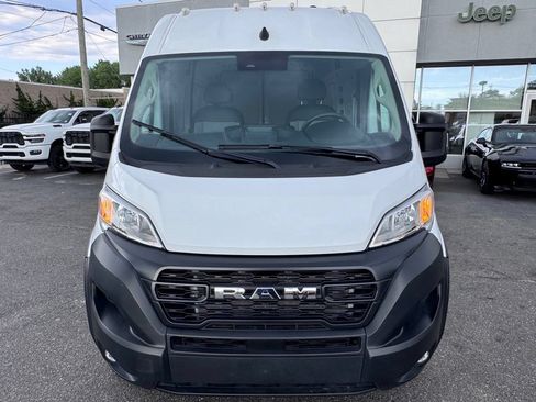 Used 2026 RAM ProMaster 2500 w/ Convenience Group FWD image 2