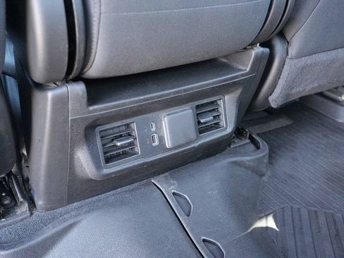 Used 2024 Chevrolet Silverado 1500 RST AWD/4WD image 18