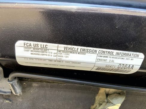 Used 2023 Jeep Wrangler Unlimited Sport image 33