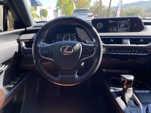 Used 2021 Lexus UX 200 w/ Accessory Package (Z2) image 14