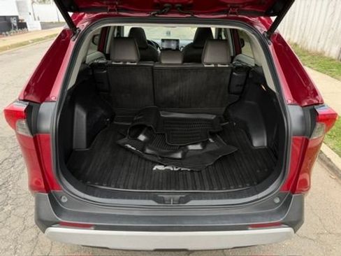 Used 2020 Toyota RAV4 Adventure w/ Convenience Package AWD/4WD image 10
