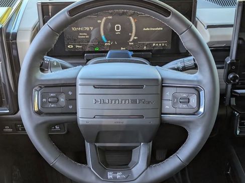New 2026 GMC Hummer EV SUV AWD/4WD image 10