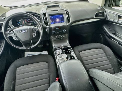 Used 2020 Ford Edge SE FWD image 24
