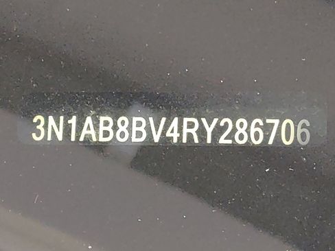 Used 2024 Nissan Sentra S FWD image 33