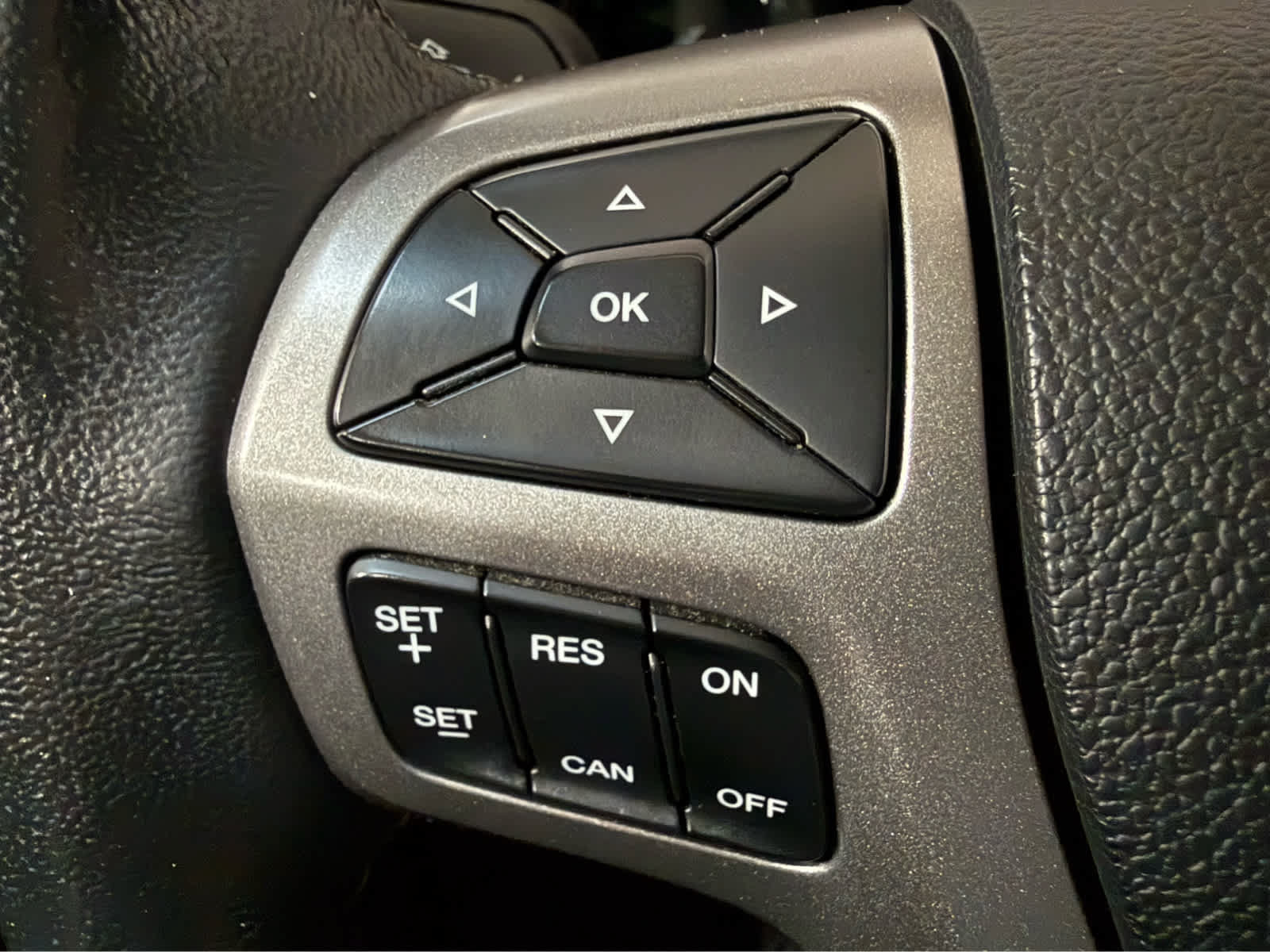 Used 2020 Ford Ranger XLT w/ Equipment Group 301A Mid AWD/4WD image 17