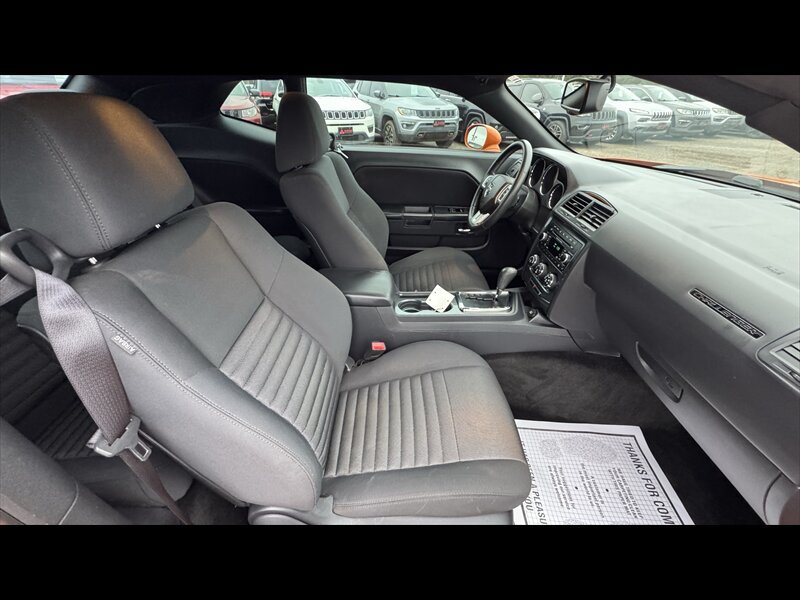 Used 2012 Dodge Challenger SXT RWD image 13