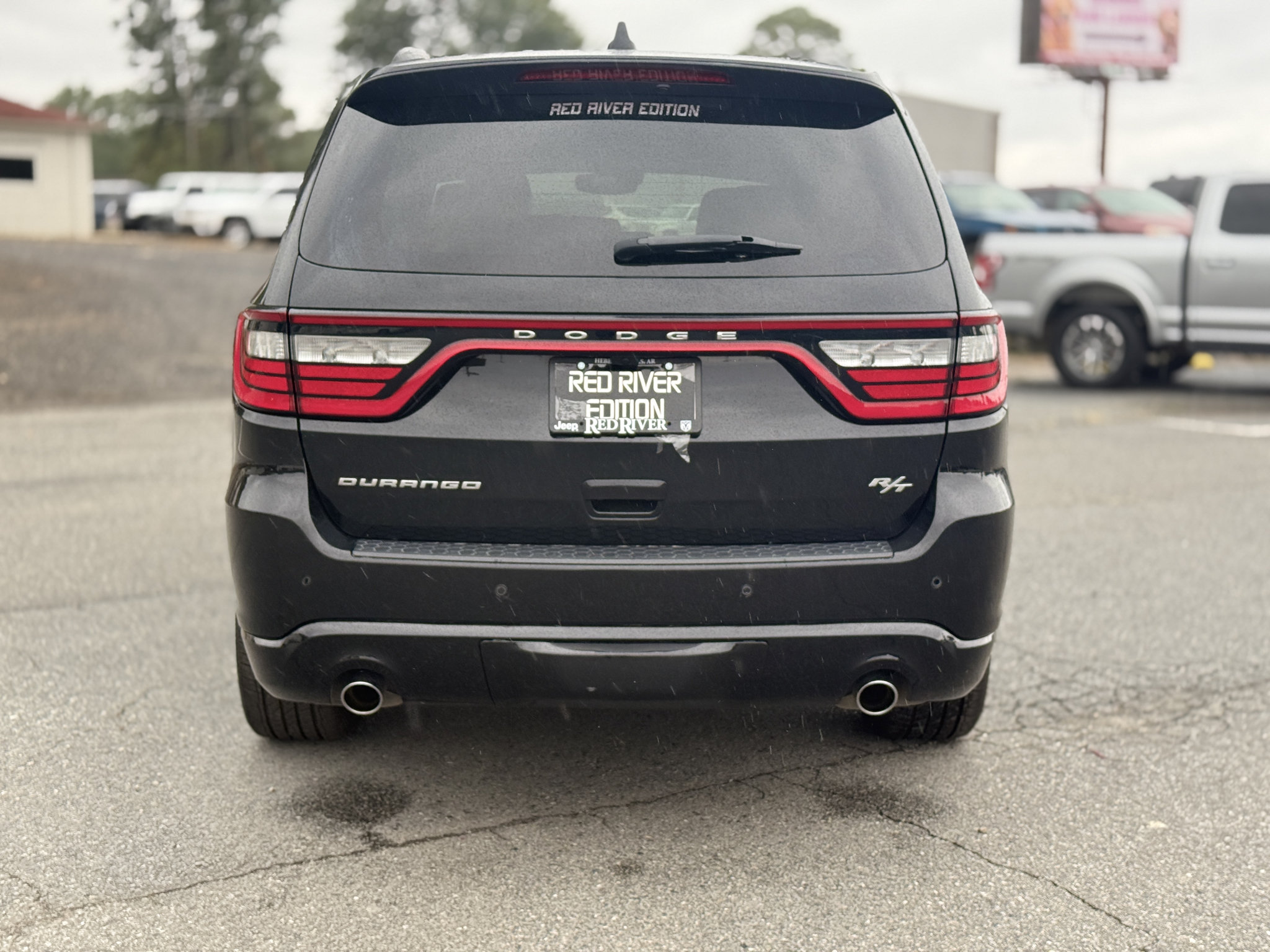 Used 2023 Dodge Durango R/T RWD image 8
