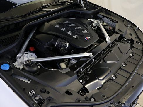 Used 2026 BMW X5 M60i AWD/4WD image 39