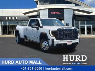 New 2026 GMC Sierra 3500 Denali Ultimate w/ LPO, Black Badging Package AWD/4WD 360° Tour