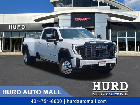 New 2026 GMC Sierra 3500 Denali Ultimate w/ LPO, Black Badging Package AWD/4WD image 1