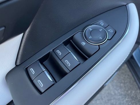 New 2026 Buick Envision Avenir AWD/4WD image 10