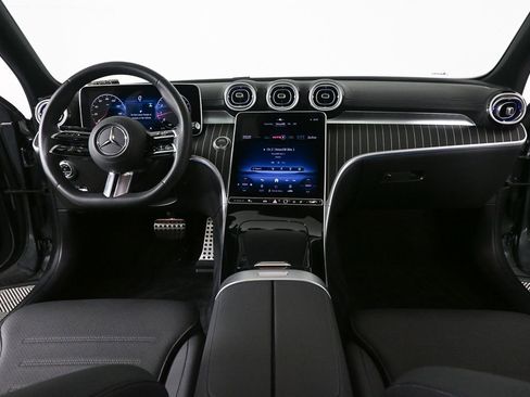 Used 2025 Mercedes-Benz C 300 Sedan image 15