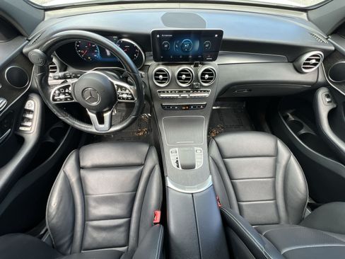 Used 2020 Mercedes-Benz GLC 300 4MATIC image 13