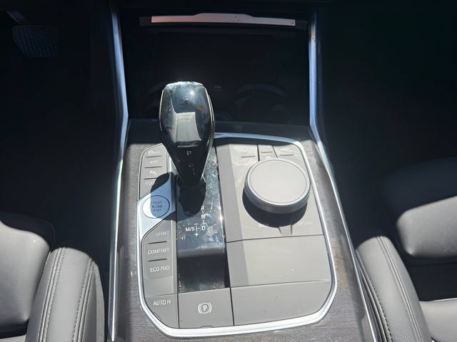 Used 2020 BMW 330i xDrive Sedan w/ Premium Package AWD/4WD image 16