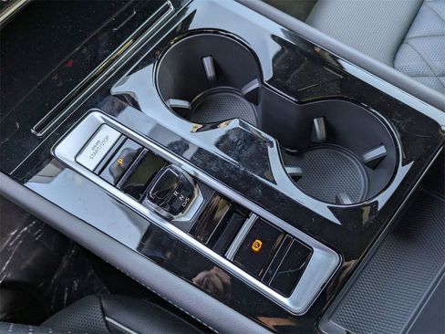 New 2026 Volkswagen Atlas Cross Sport SEL Premium R-Line image 28