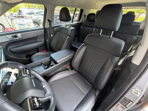 Used 2026 Hyundai Santa Fe SEL FWD image 38