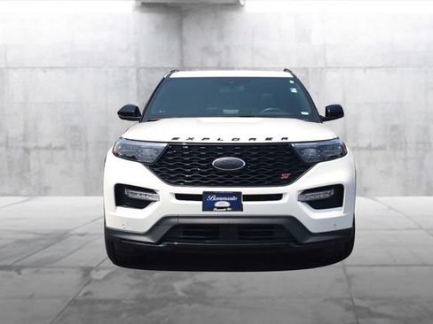 Certified 2022 Ford Explorer ST w/ Equipment Group 401A AWD/4WD image 4