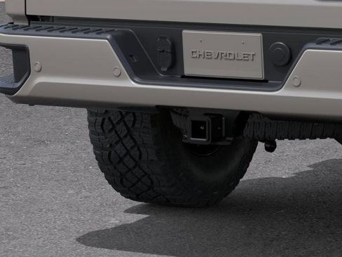 New 2026 Chevrolet Silverado 2500 ZR2 AWD/4WD image 39