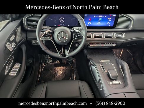 New 2026 Mercedes-Benz GLS 450 4MATIC image 11