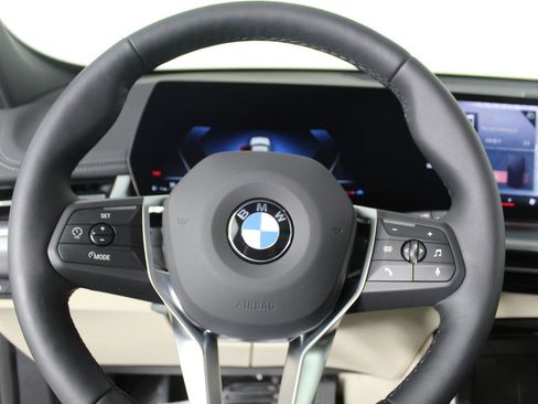 Used 2025 BMW X1 xDrive28i w/ Convenience Package image 13