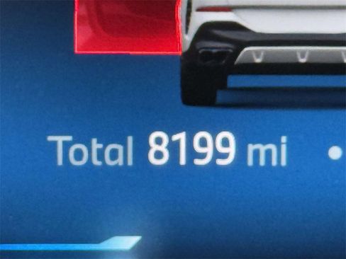 Used 2025 BMW X6 M60i w/ Parking Assistance Package image 2