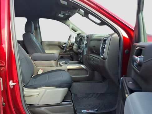 Used 2022 Chevrolet Silverado 1500 LT Trail Boss image 10