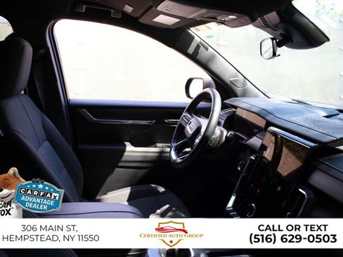 Used 2025 GMC Acadia Elevation FWD image 19