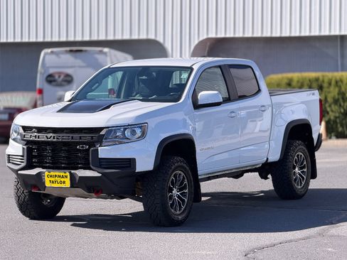 Used 2022 Chevrolet Colorado ZR2 AWD/4WD image 16
