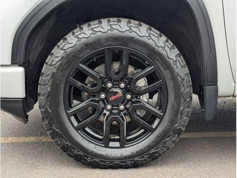 Used 2024 GMC Sierra 1500 Elevation w/ Elevation Premium Package AWD/4WD image 81