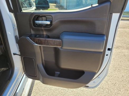 Used 2021 GMC Sierra 1500 Denali w/ Driver Alert Package II AWD/4WD image 10