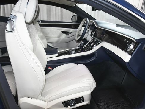 Used 2022 Bentley Continental GT image 66