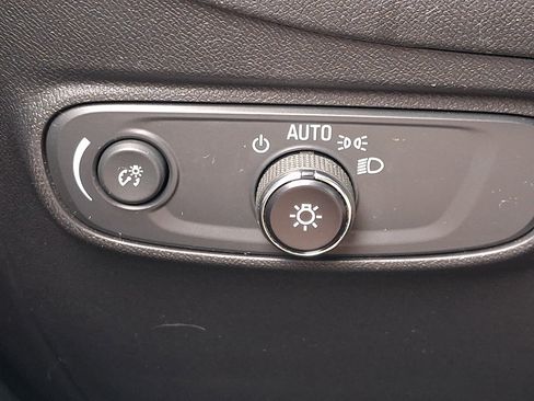 Certified 2024 Chevrolet Equinox LS w/ Sport Edition AWD/4WD image 23