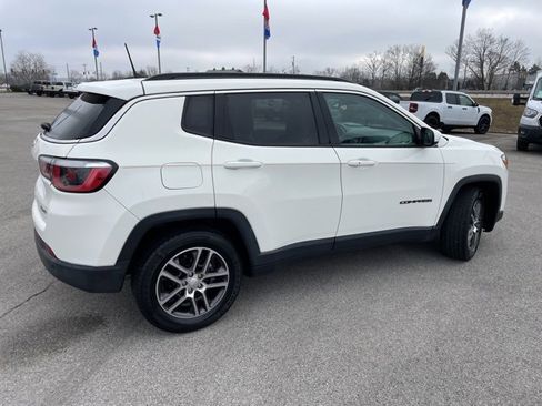 Used 2018 Jeep Compass Latitude w/ Popular Equipment Group image 12