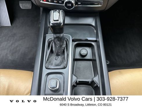 Used 2018 Volvo XC60 T6 Momentum w/ Advanced Package AWD/4WD image 20